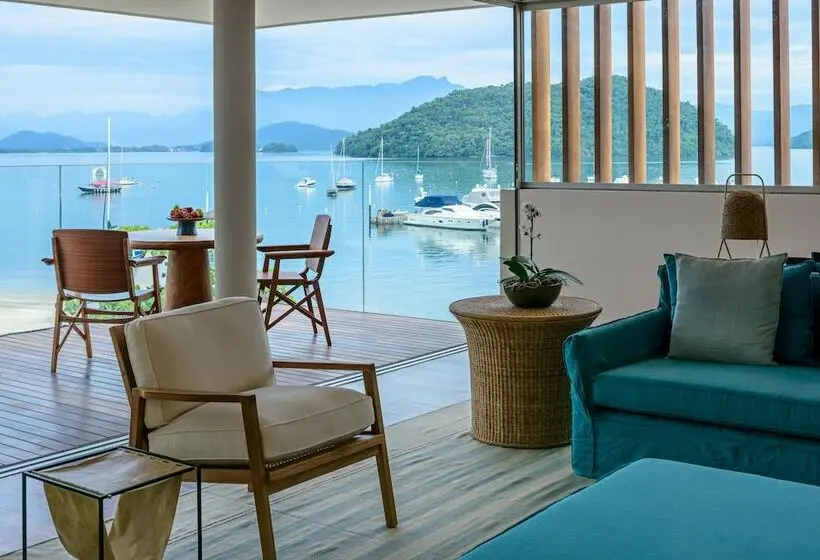 سوییت با چشمانداز دریا, Fasano Angra Dos Reis