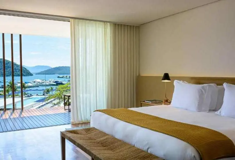 سوییت, Fasano Angra Dos Reis