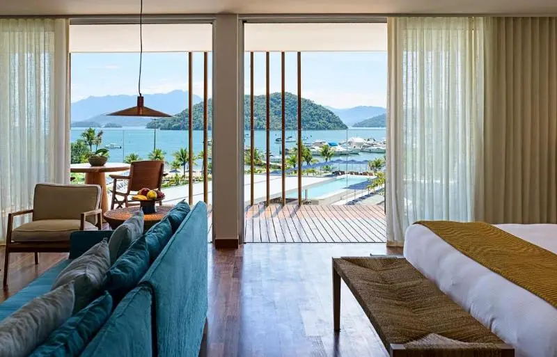 سوییت با چشمانداز دریا, Fasano Angra Dos Reis