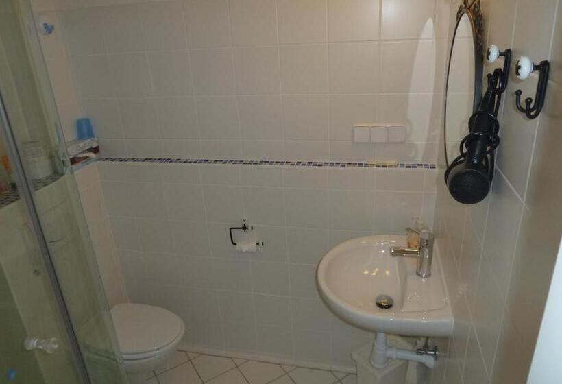 Номер Стандарт, Hostal Moratinos