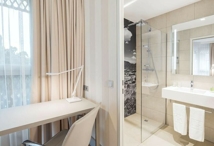 수피리어 전망 룸, NH Graz City