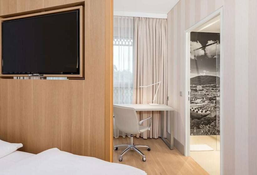 Номер Стандарт, NH Graz City