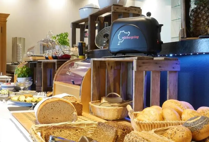スタンダードトリプルルーム, & Restaurant Hüllen