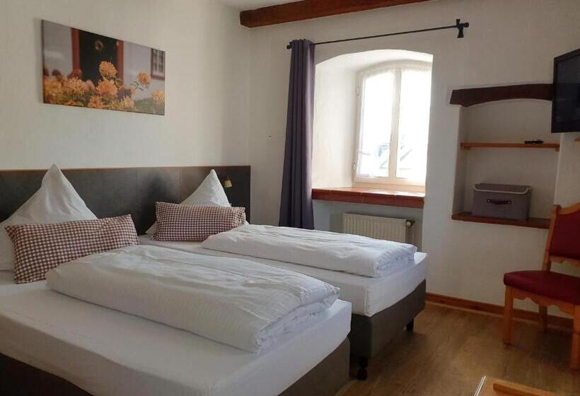 חדר סטנדרט, & Restaurant Hüllen