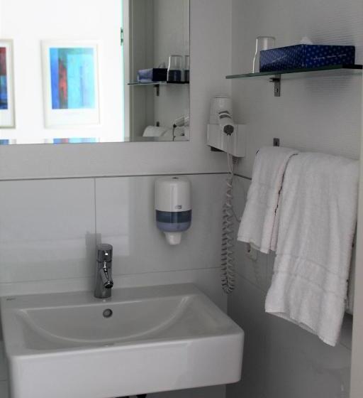 חדר סטנדרט, & Restaurant Hüllen