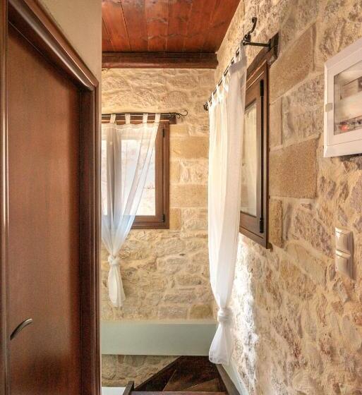침실 1개 아파트, The Stonemade Houses