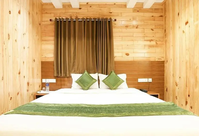 اتاق لوکس, Treebo Trip Cmks Habitat Center
