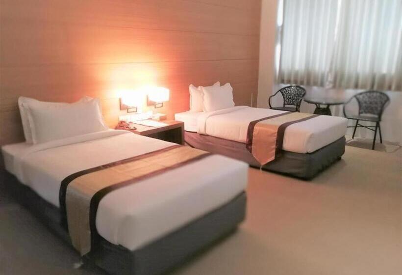 اتاق استاندارد یک نفره, Yama Hotel & Rooftop Bar