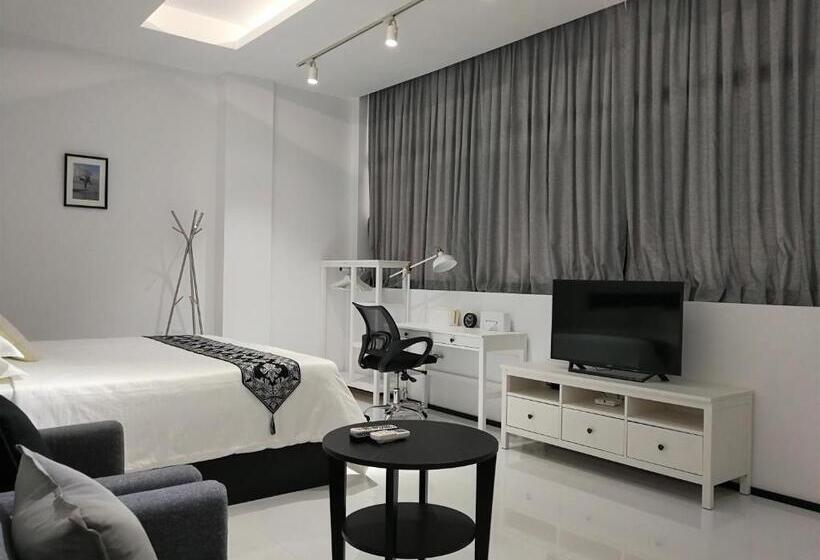 اتاق لوکس, Yama Hotel & Rooftop Bar