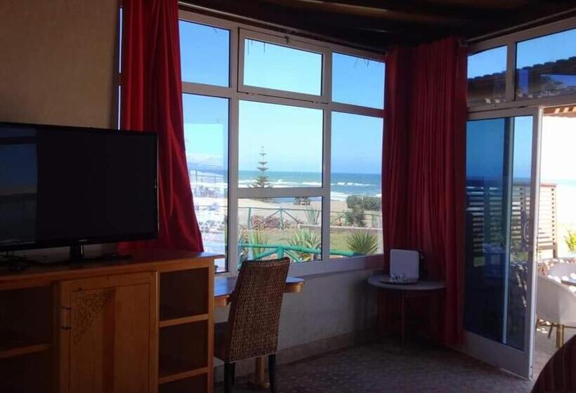 オーシャンビューデラックススイート, Mimid Dunes Beach