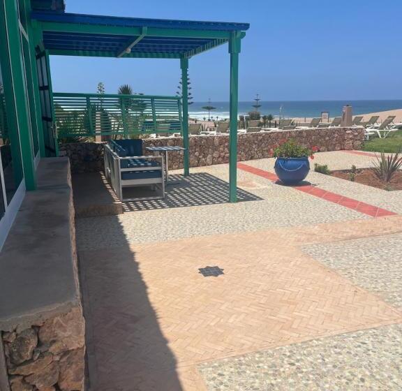 オーシャンビューデラックススイート, Mimid Dunes Beach