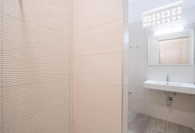 ２ベッドルームアパートメント, Dimitra Apartments G