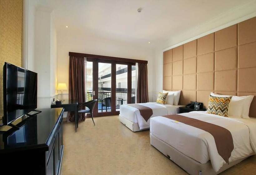 اتاق لوکس با چشم‌انداز استخر, Grand Palace Hotel Sanur   Bali