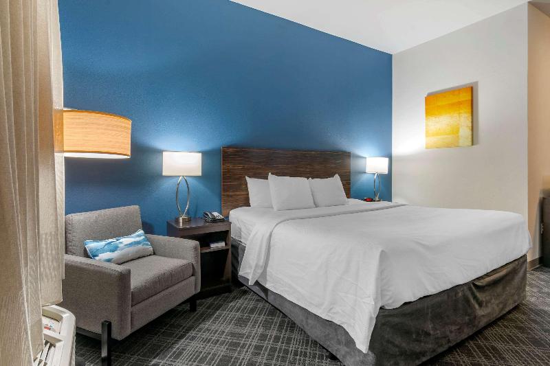 带大床的标准间, Comfort Inn St Louis Airport