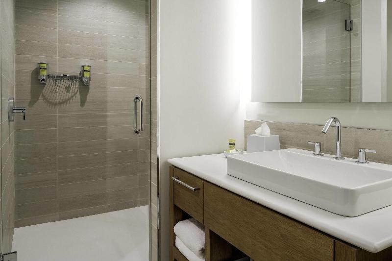 스탠다드 룸 킹사이즈 침대, Element Fort Lauderdale Downtown