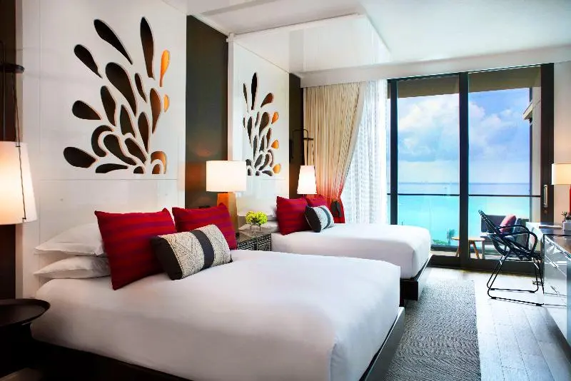 Suite King Bed