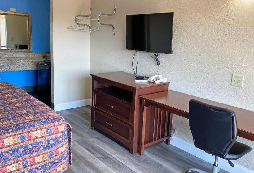 Стандартный Номер Кровать Кинг, Express Inn Newport News