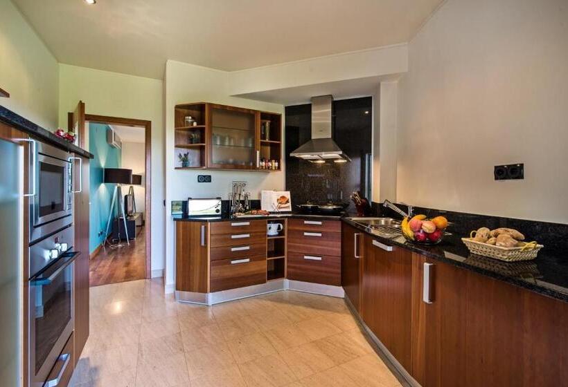 ２ベッドルームアパートメント, Foz Da Ria