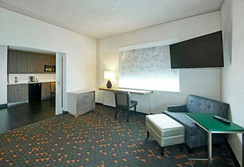 スイート, Holiday Inn Hotel & Suites   Calgary Airport North, An Ihg