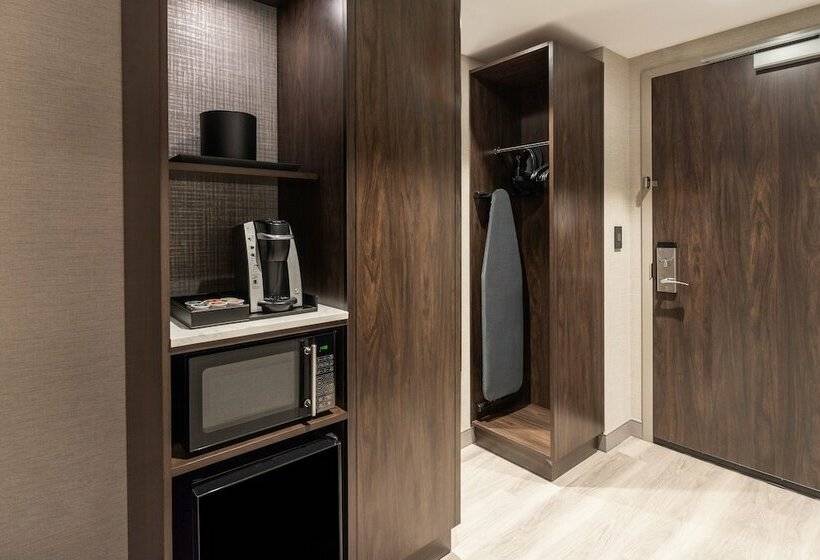 اتاق استاندارد, Holiday Inn Boston Logan Airport Chelsea, An Ihg