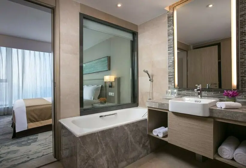 スイート, Holiday Inn Hangzhou Gongshu, An Ihg