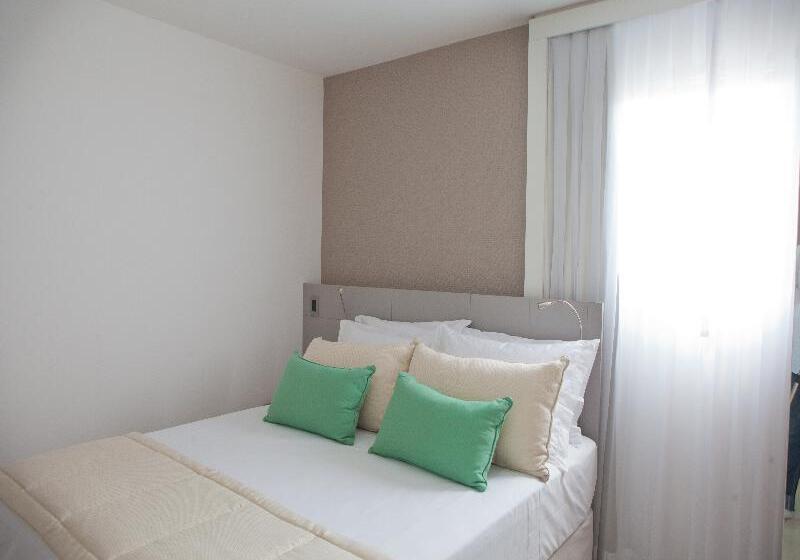 غرفة قياسية سرير كينج, Holiday Inn Lexington   Hamburg, An Ihg