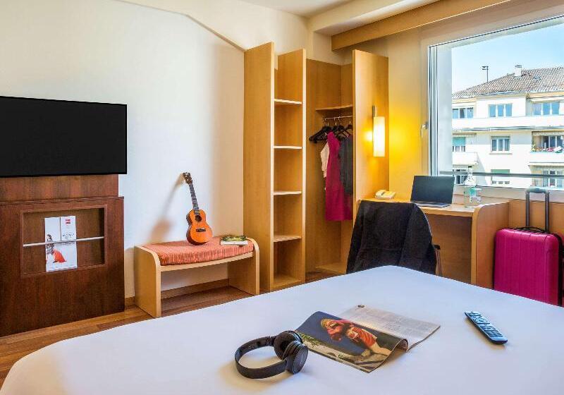 Номер Стандарт, Ibis Iquique