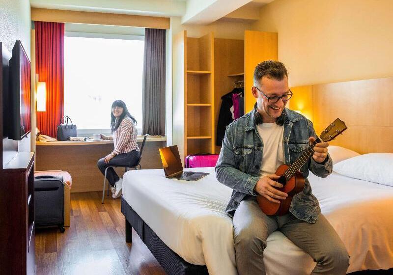 Номер Стандарт, Ibis Iquique