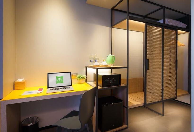اتاق خانوادگی تودرتو, Ibis Styles Bangkok Sukhumvit Phra Khanong