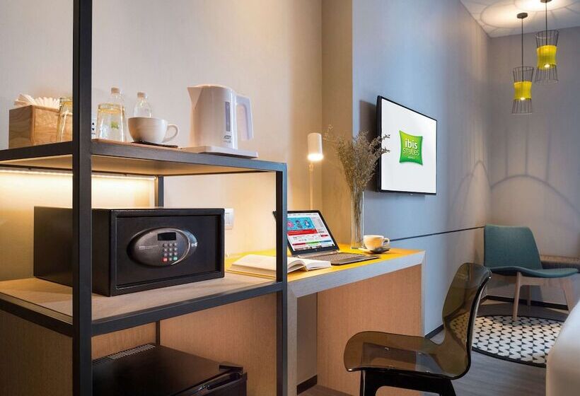 اتاق خانوادگی تودرتو, Ibis Styles Bangkok Sukhumvit Phra Khanong