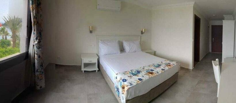 Economy Kamer, Maris Butik