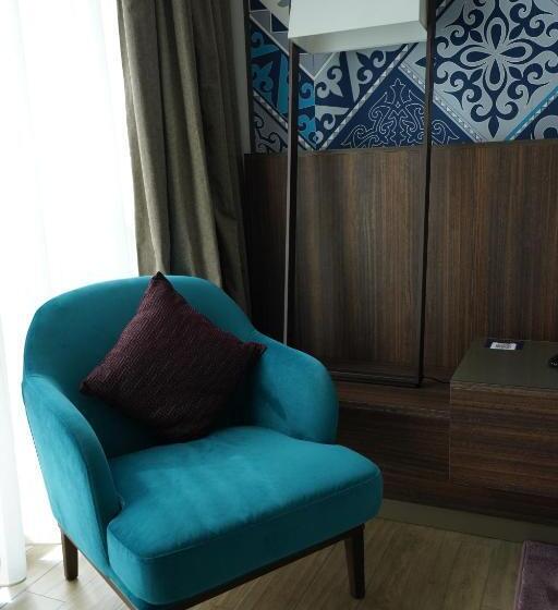 اتاق استاندارد, Mercure Almaty City Center