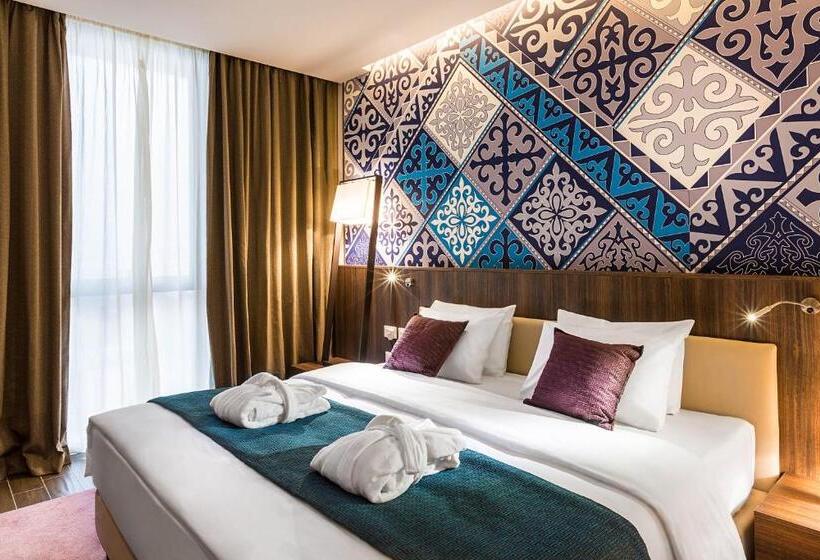 سوییت سوپریور, Mercure Almaty City Center