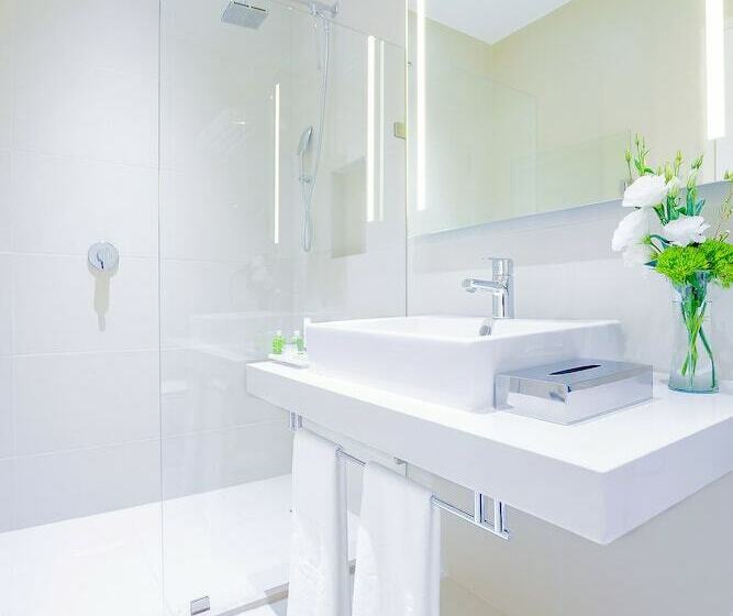 スーペリアールーム, NH Puebla Finsa