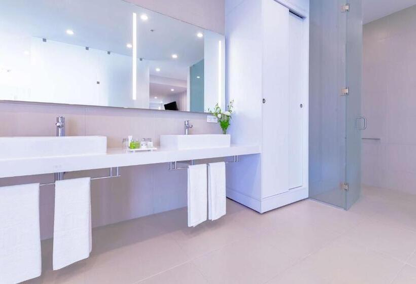 スタンダードルーム, NH Puebla Finsa