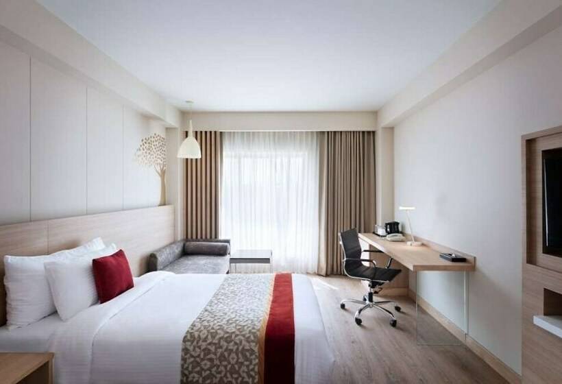 חדר דלוקס, Oaks Bodhgaya