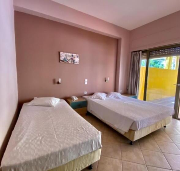 1 Bedroom Apartment Mountain View, Riviera