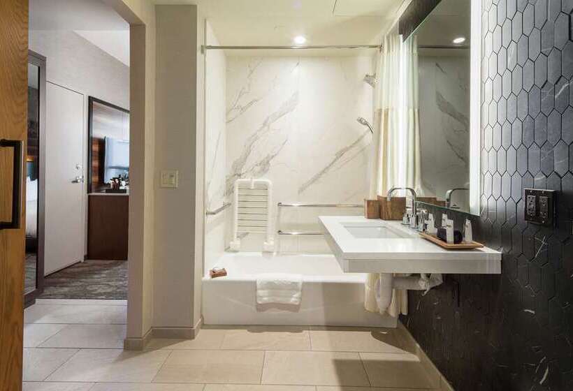 اتاق استاندارد, The Porter Portland, Curio Collection By Hilton