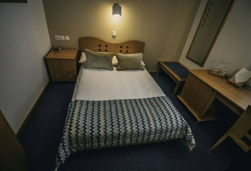 اتاق عادی, Vila Triglav