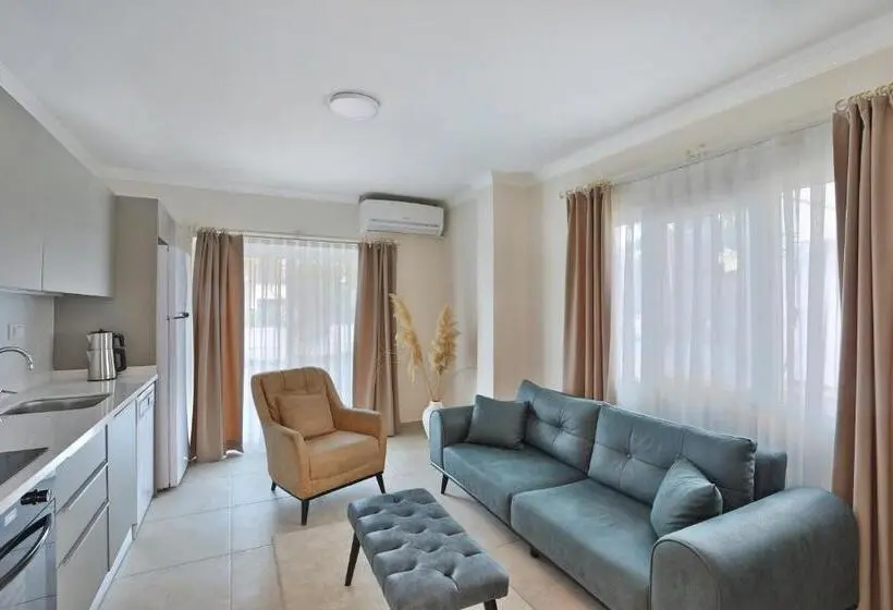 １階の１ベッドルームアパートメント, Lavinya Otel
