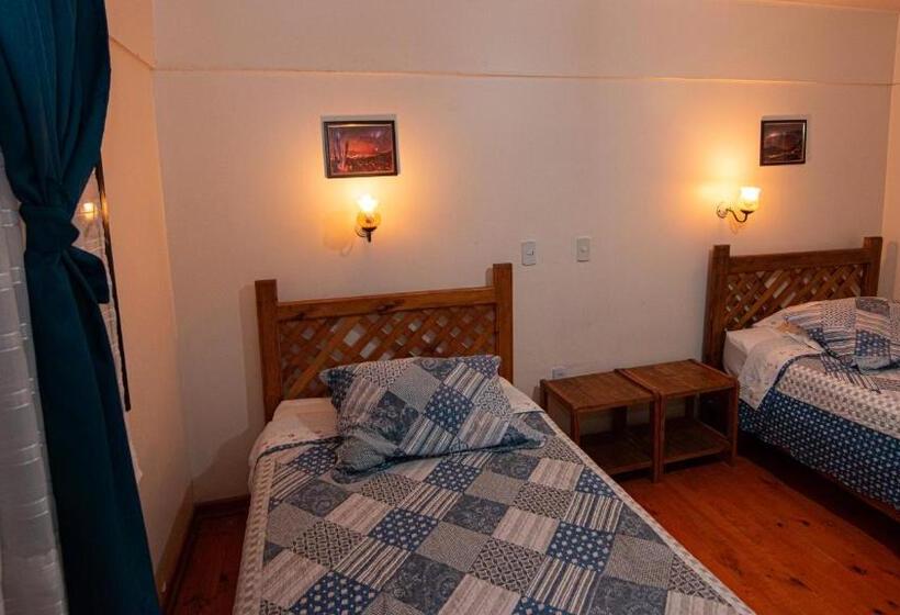 غرفة قياسية, Hostal Michel