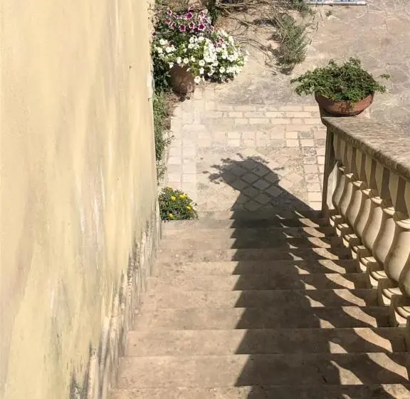 Quarto standart com varanda, B&b Villa Striari