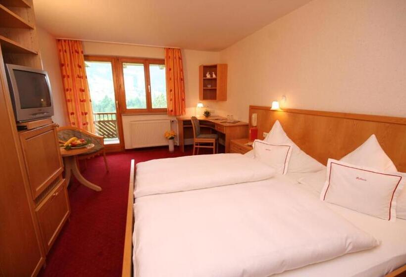 Classic room with balcony, Bellevue