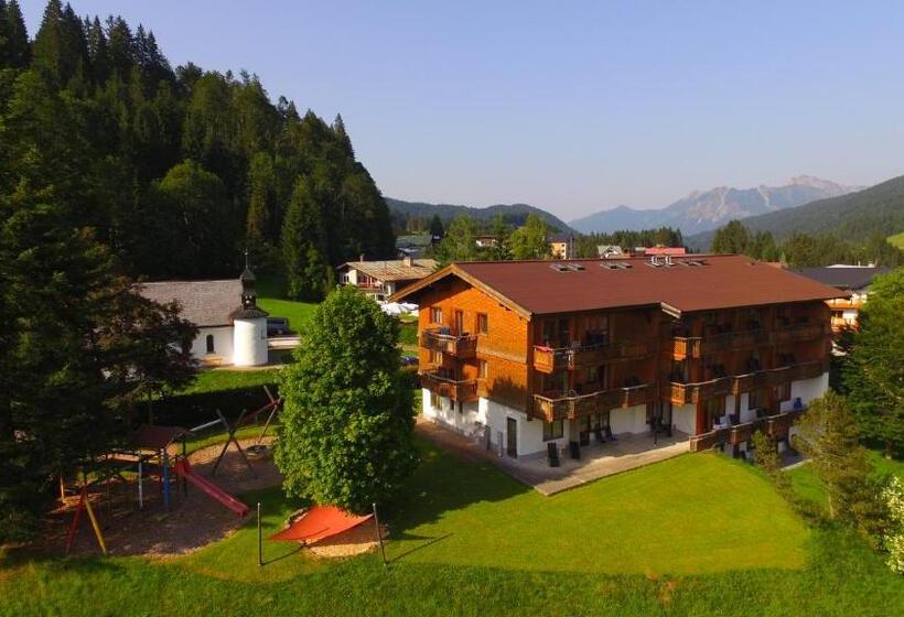 غرفة عائلية مطلّة علي الجبل, Bellevue