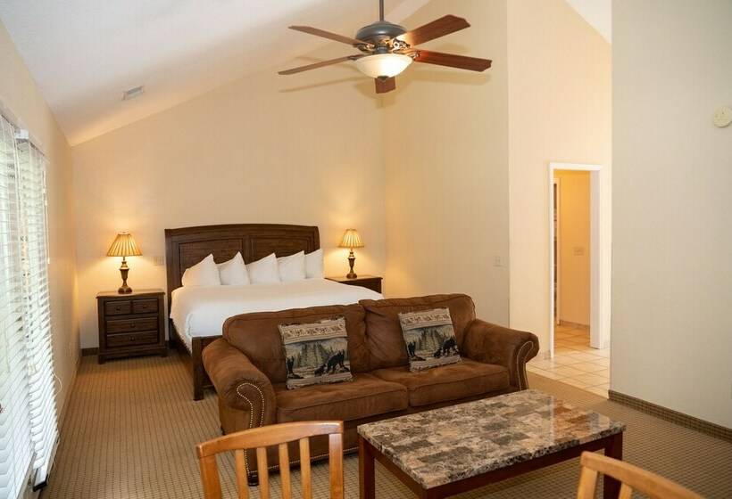 جناح, Tremont Lodge & Resort