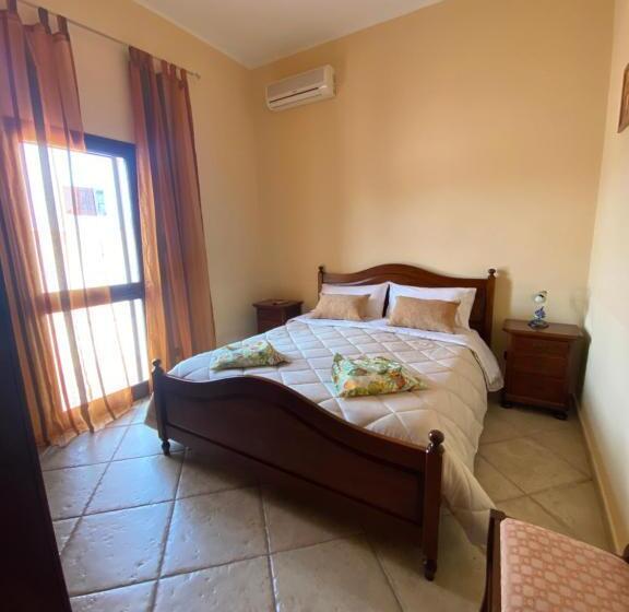 غرفة قياسية, Costa Blu