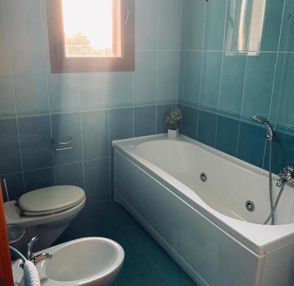 غرفة قياسية مزوَّدة بشُرفة, Costa Blu