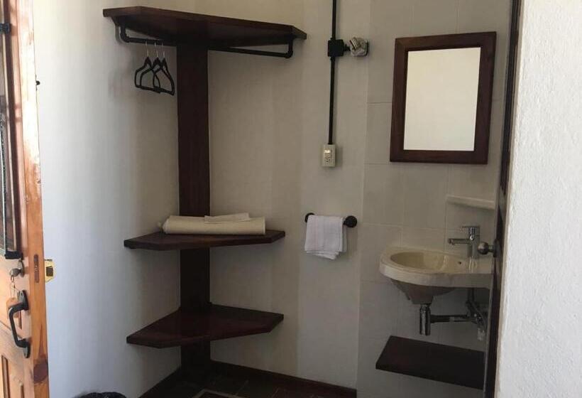 اتاق لوکس یک تخته, Casa Meba Hotel Boutique