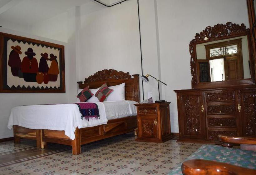 سوییت جونیور, Casa Meba Hotel Boutique