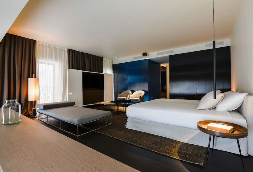 جناح, Casa Fantini   Lake Time